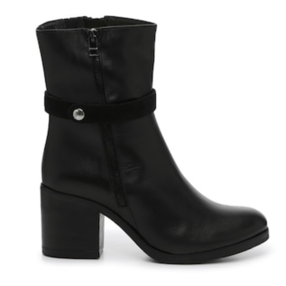 Coach And Four Leather Ankle Booties - Picture 1 of 10
